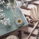 AJS Fashion flowers Dried Flower Necklace for Nature Lover | Real Flower Jewelry | Pressed Daisy Resin Necklace | Transparent Pendant Fashion necklace set for women | 3d pendant