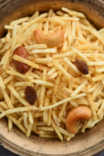 Ghotaram Farali Chiwda/Upwas, Vrat, Fast Mixture Namkeen/Aloo Lachha Mungfali Sabudana Mix/Farali/Falhari Potato Mixture PHALHARI CHIWDA Farsan with Goodness Of Black Pepper-250*1Pack